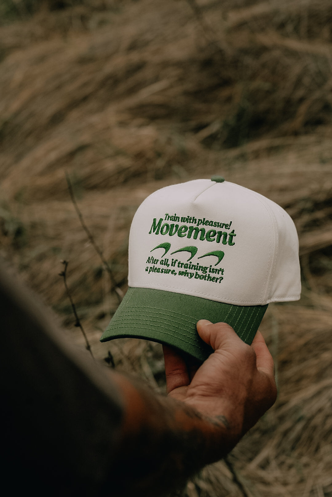 Train With Pleasure Hat | Off White / Green