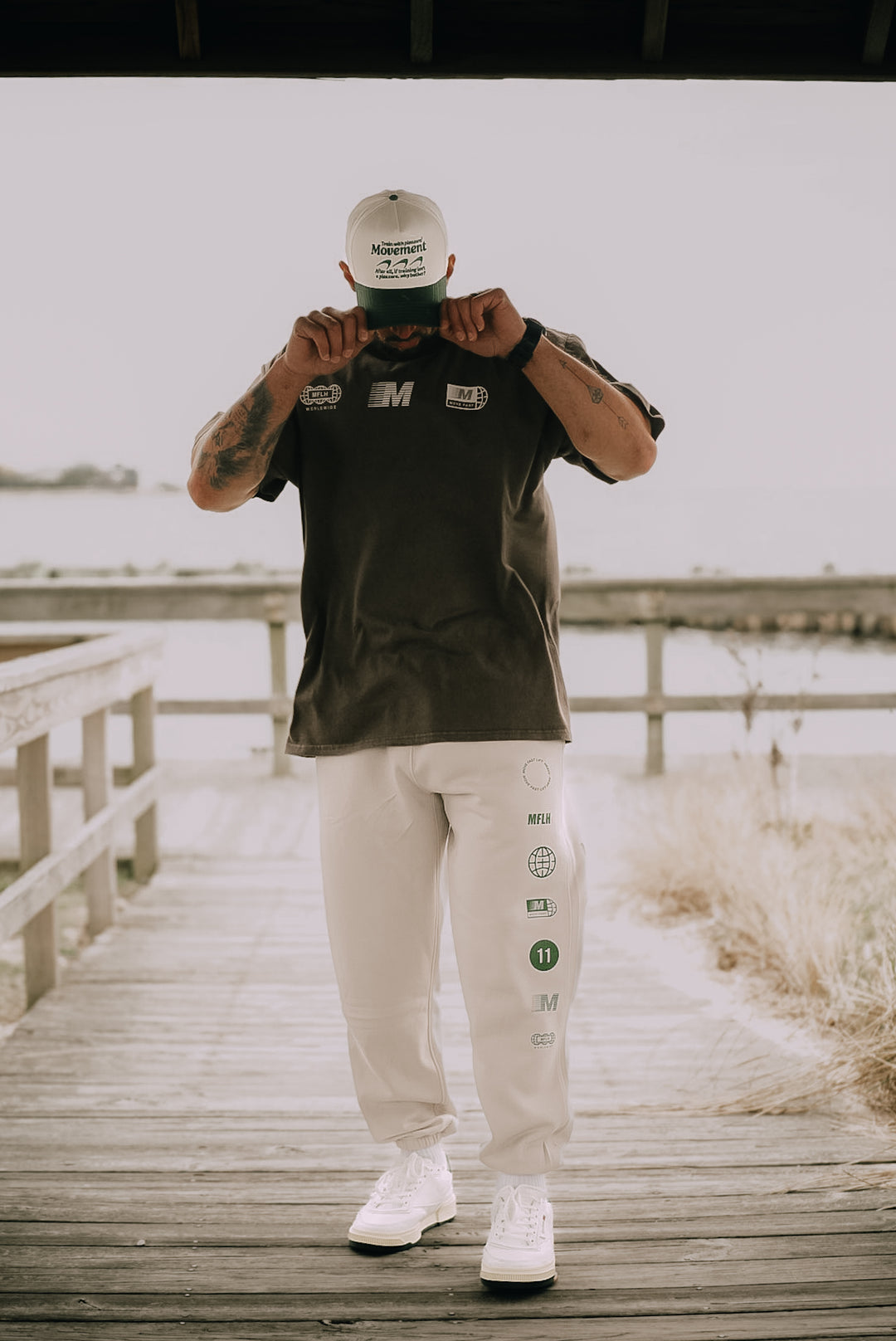 Built to Move Sweatpants | Off White / Green