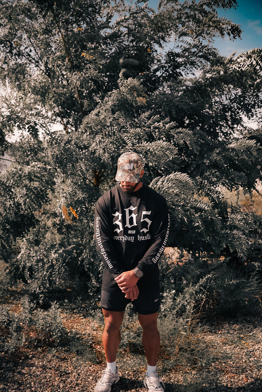 EVERYDAY HUSTLE LS TEE